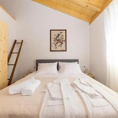 Villa Panda